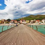 Due Passi Dal Mare *