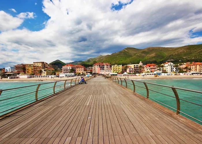 Due Passi Dal Mare *