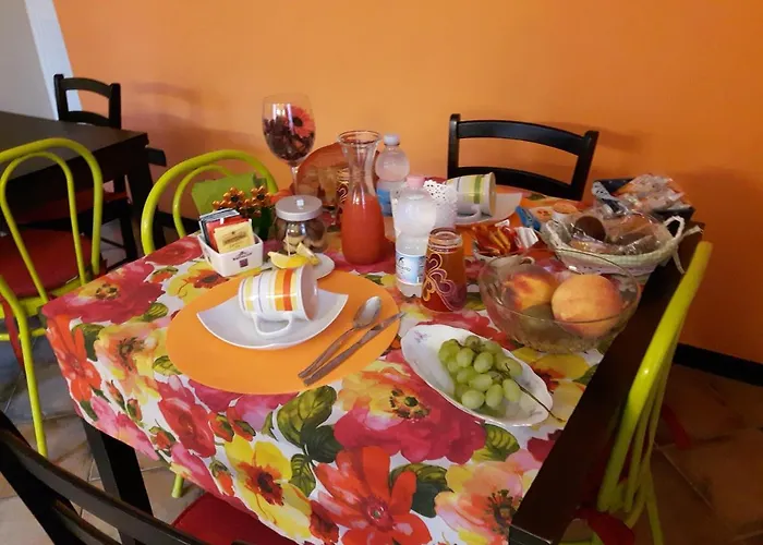 Frühstückspension Due Passi Dal Mare