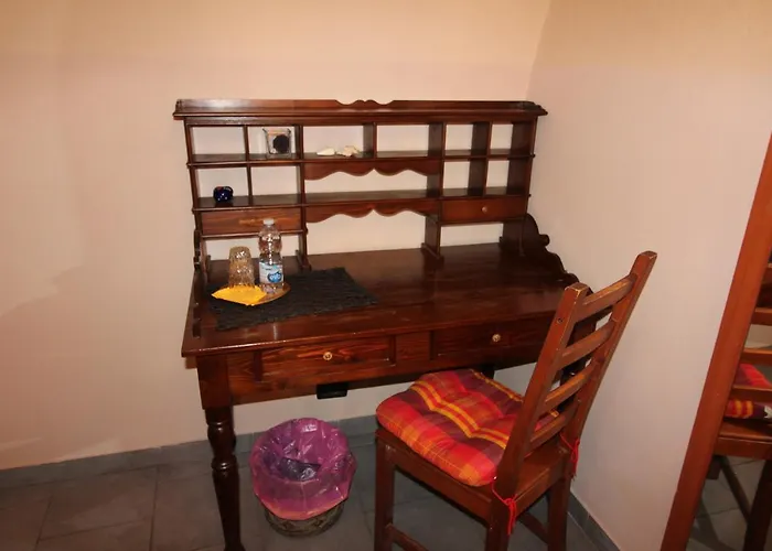 Due Passi Dal Mare *