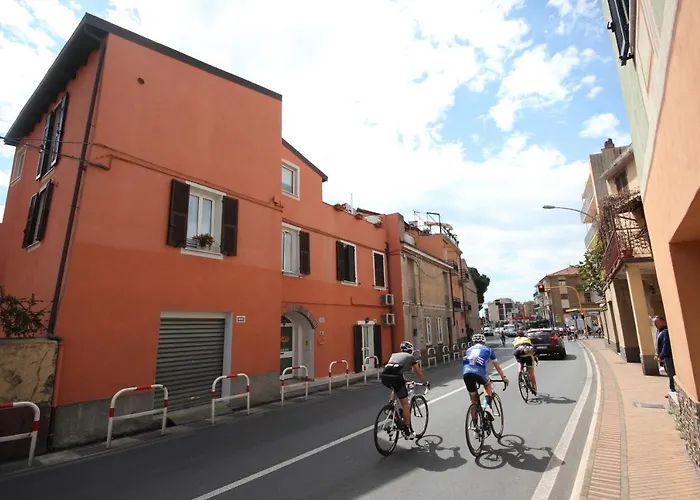 Due Passi Dal Mare Bed & Breakfast Ceriale